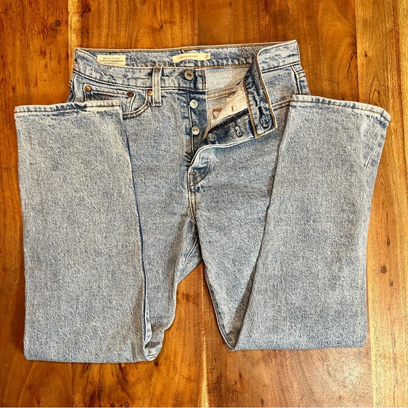 Levi's Premium Wedgie Straight, size 27 - Picture 2 of 15